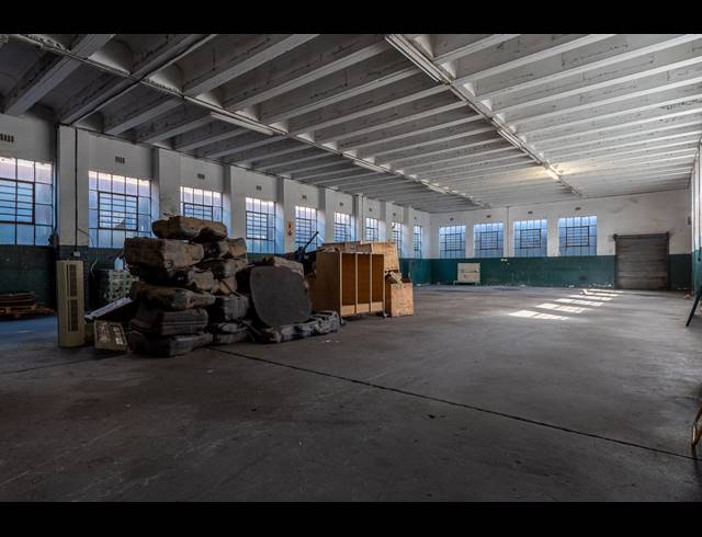 370M² WAREHOUSE FOR SALE IN JEPPESTOWN